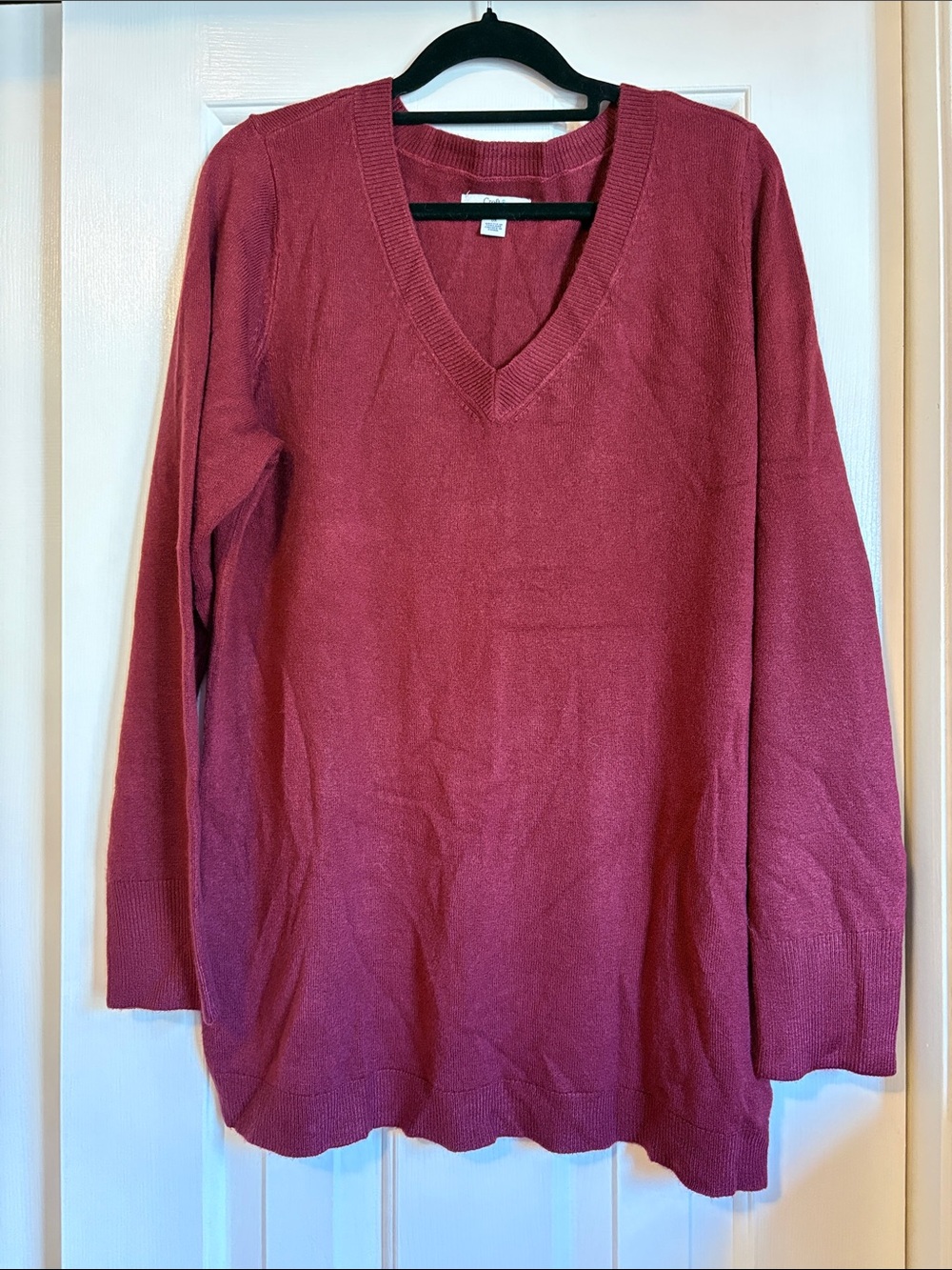 croft & barrow Women's V-Neck Sweater - Burgundy